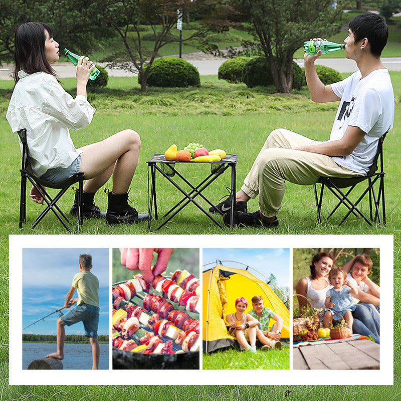 Foldable outdoor table and chairs set